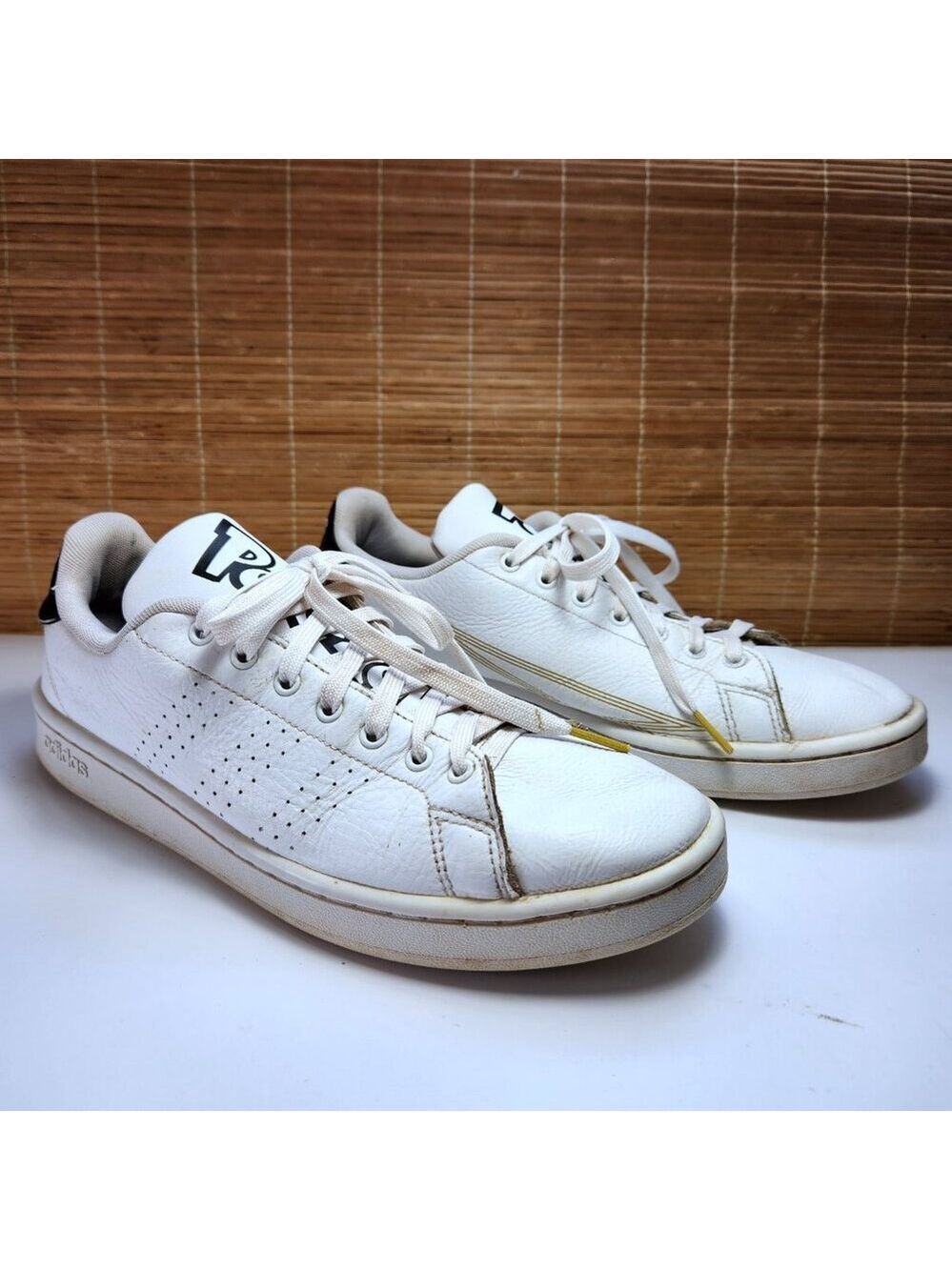 Adidas Advantage Pokémon Sneakers • Men’s 9.5 • White Leather Pikachu Shoes